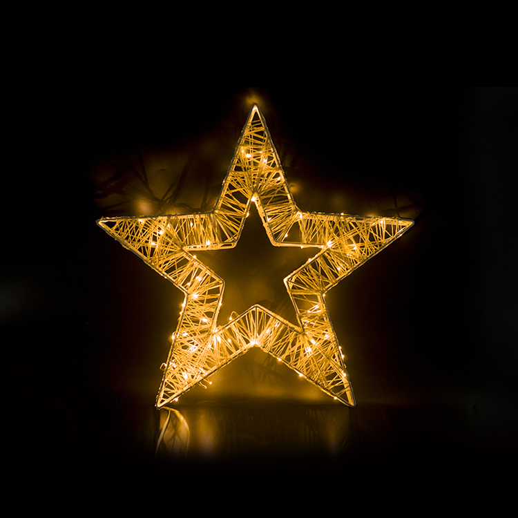 Pendant Lighting Christmas Decor - Lâmpada Pendente de Natal em Forma